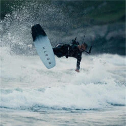 Mystic 2024 Hommes Marshall 5/3mm Back Zip Combinaison Néoprène -Le Surf Boutique 2024 hommes marshall 53mm back zip combinaison neoprene 4