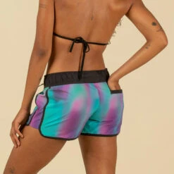 Boardshort Surf Femme TINI BLUR Avec Ceinture élastiquée Et Cordon De Serrage -Le Surf Boutique boardshort surf femme tini blur avec ceinture elastiquee et cordon de serrage 2