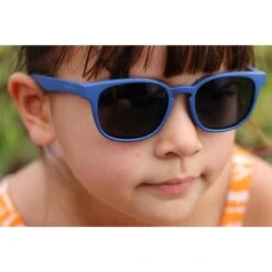 Lunettes De Soleil Enfant KHALI Bleu, Polarisés GRIS - Cat.3 - MUNDAKA -Le Surf Boutique lunettes de soleil enfant khali bleu polarises gris cat3 mundaka 3