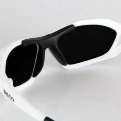 LUNETTES DE SPORT POLARISEES - BLANCHES -Le Surf Boutique lunettes de sport polarisees blanches 1