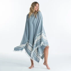 Serviette De Plage Poncho 190 X 190 Cm - Gris Bleu -Le Surf Boutique serviette de plage poncho 190 x 190 cm gris bleu 8